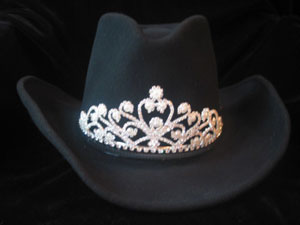 Texas Tiara in Black w/Pearls